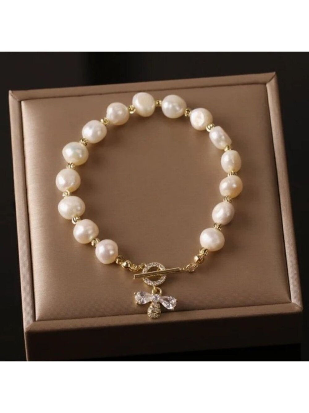 Pearl bracelet M1099